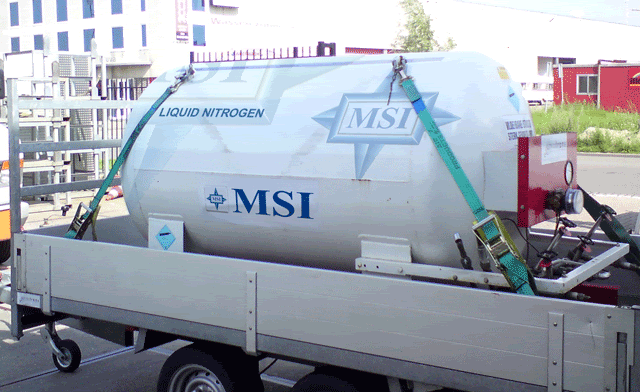 MSI-LN2-tank.gif