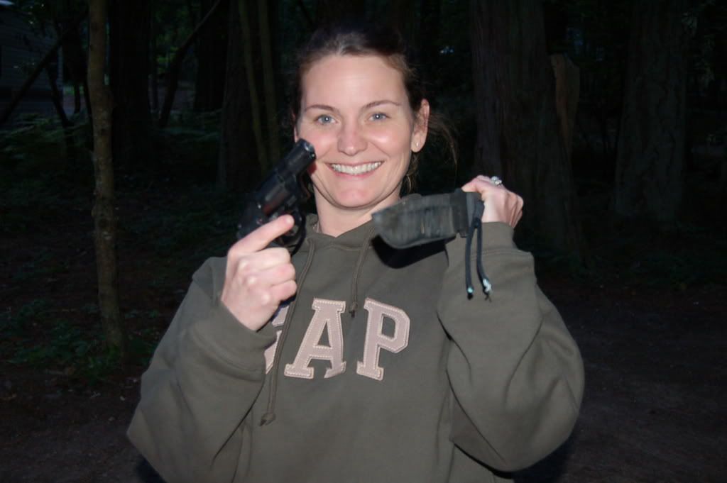 [Linked Image from i164.photobucket.com]