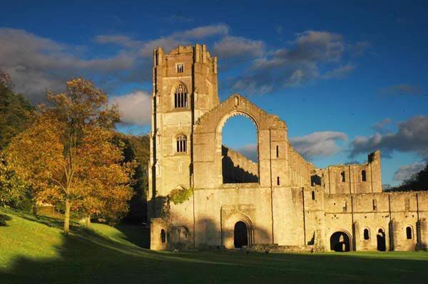 620Fountains20Abbey.jpg