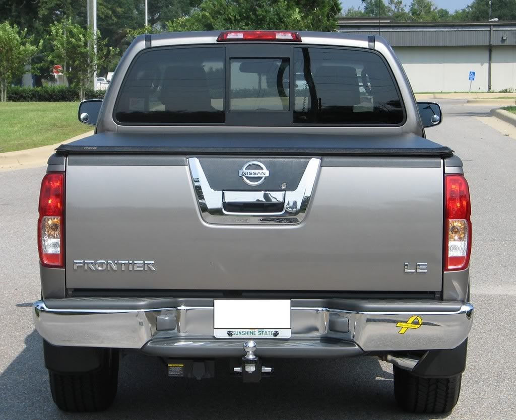 Pictures of a Curt hitch installed on Gen II? Nissan Frontier Forum
