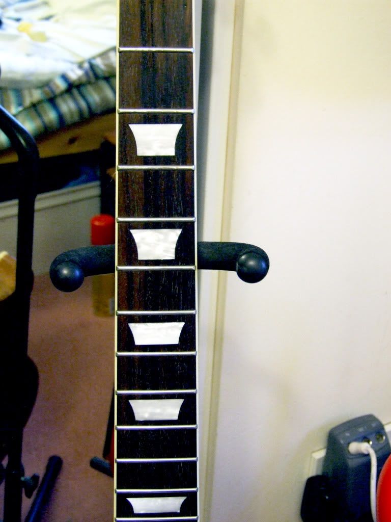 LPFretboard02.jpg