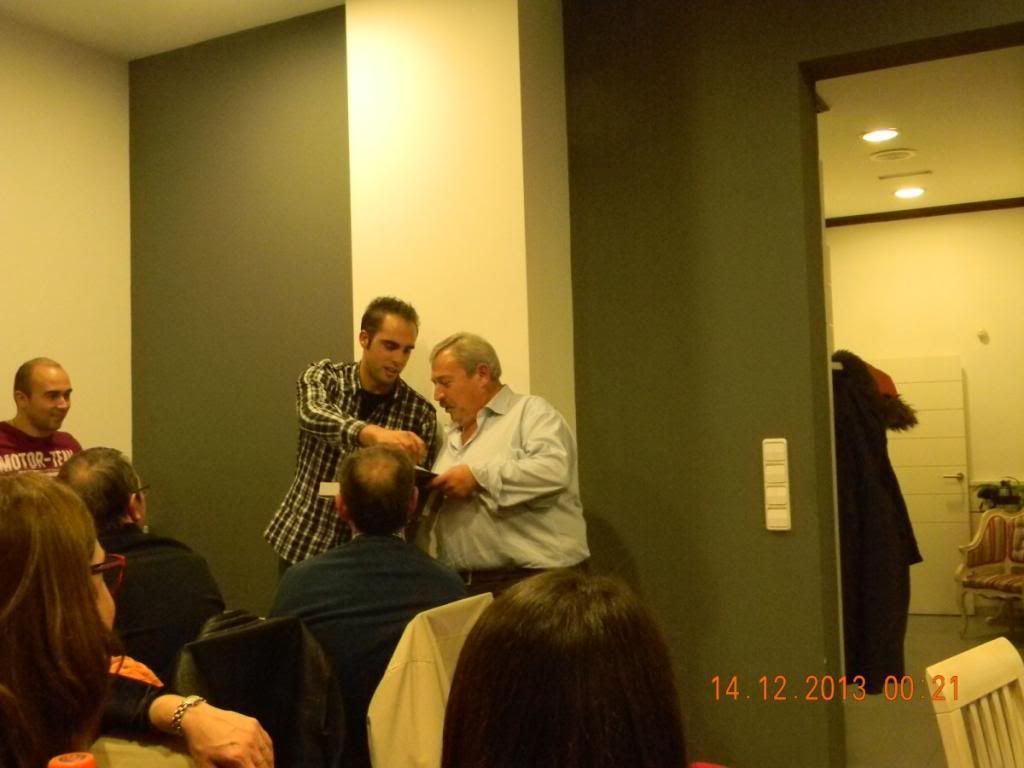 CenaNavidadPRCPicoteo2013112_zps69ad0c6c