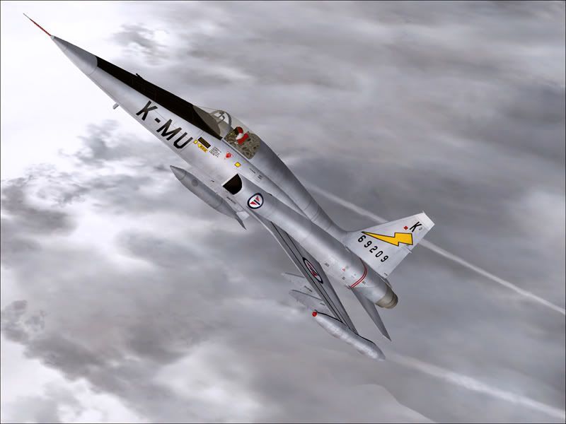 F-5A3800.jpg