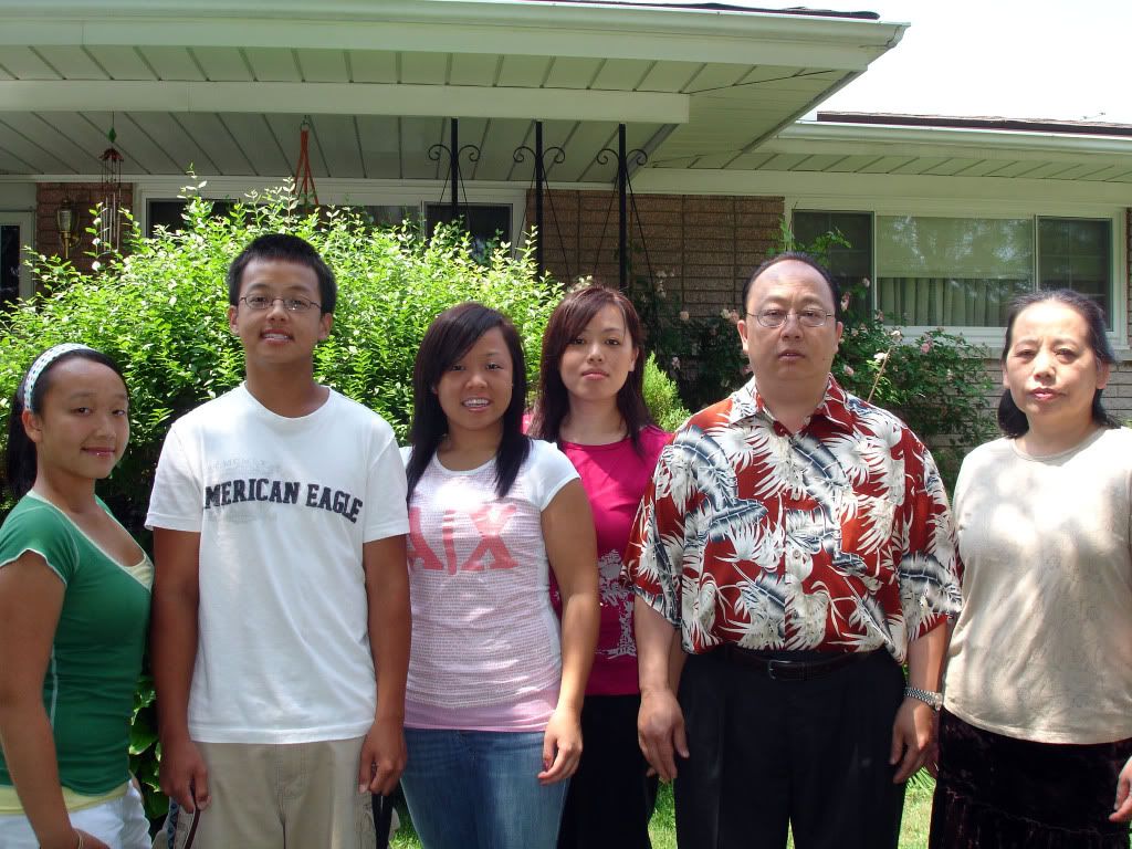 The Vang family needs your help.