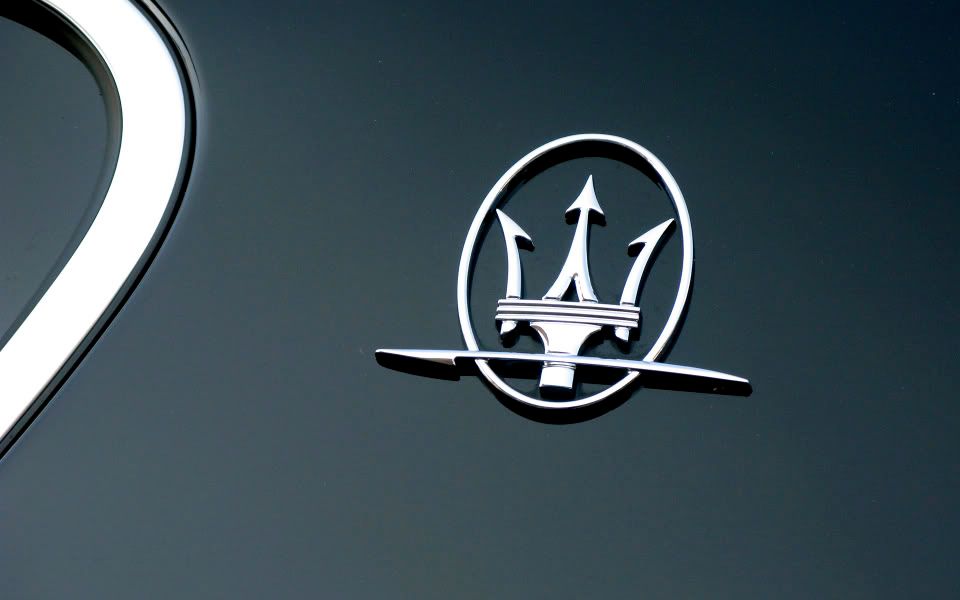I also made a beautiful shot of the Maserati logo