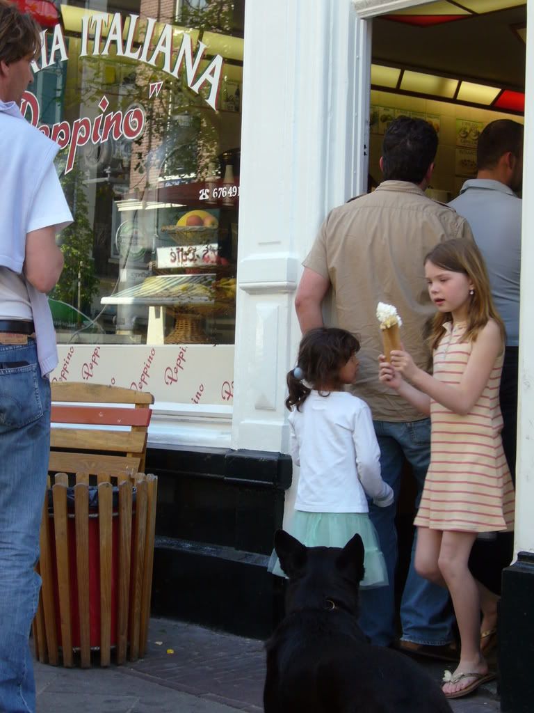 who wants icecream?