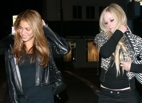 avril_shakira1.jpg