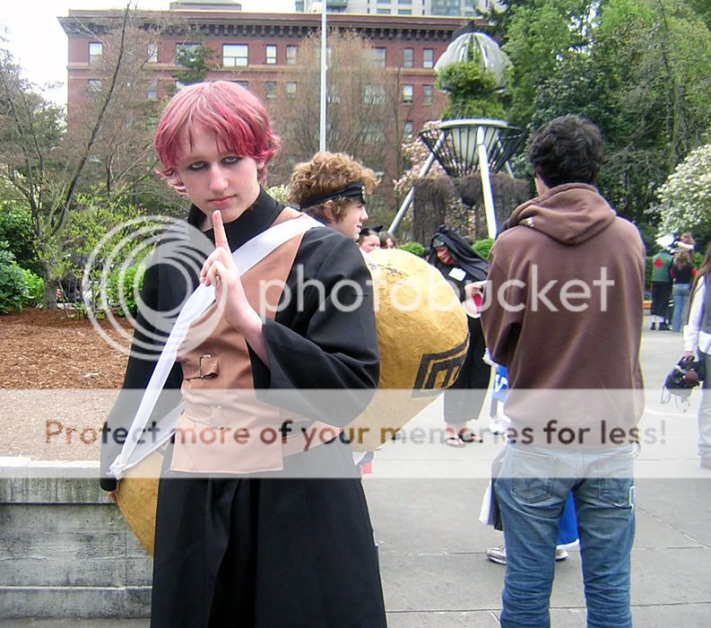 http://i164.photobucket.com/albums/u19/emmysakuracon/Gaara.jpg